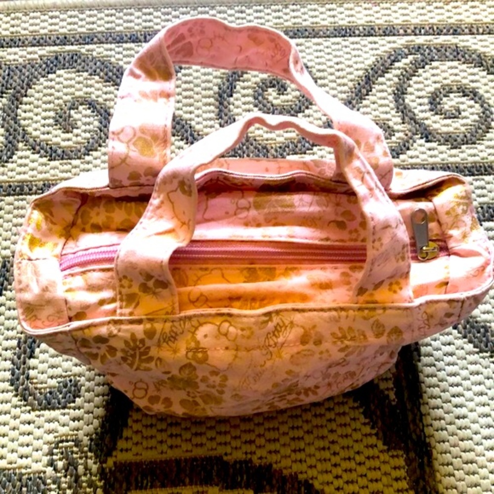 Hello Kitty Pink & Gold Lunch Bag